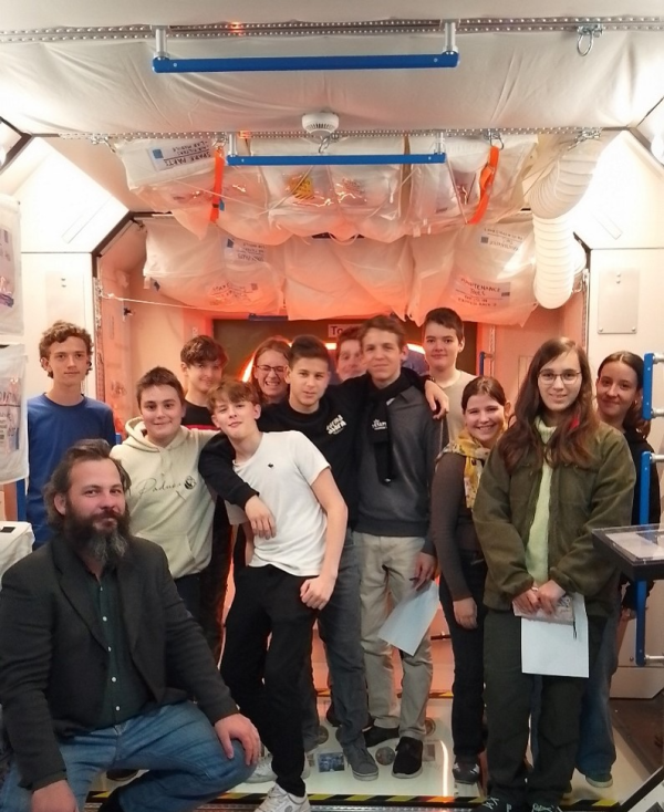 HUNOR a Millenárison