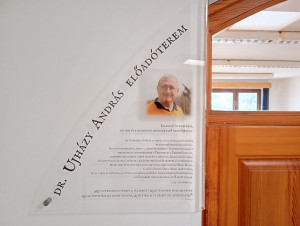 dr. Ujházy András Előadóterem 
